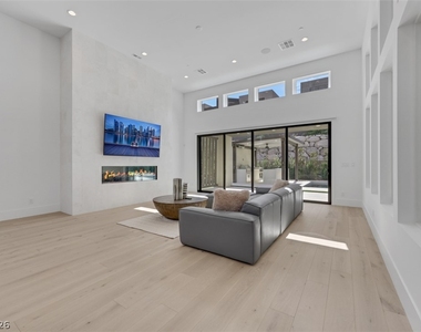 4803 Verde Bloom Street - Photo Thumbnail 25
