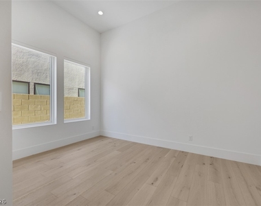 4803 Verde Bloom Street - Photo Thumbnail 38