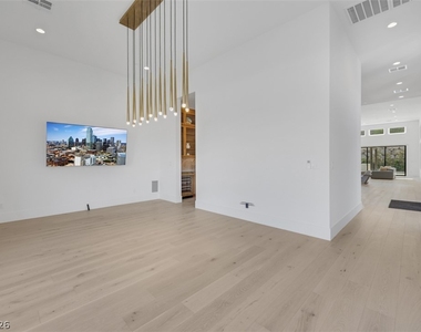 4803 Verde Bloom Street - Photo Thumbnail 19