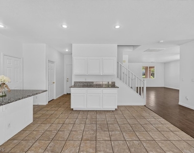 3799 Honey Ridge Court - Photo Thumbnail 16