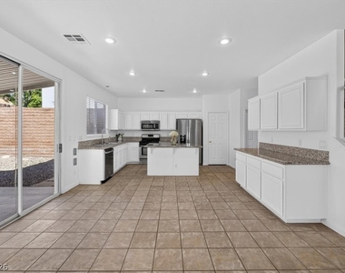 3799 Honey Ridge Court - Photo Thumbnail 12