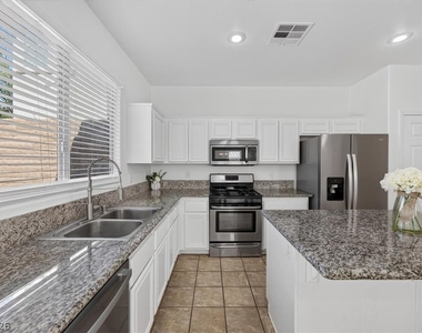 3799 Honey Ridge Court - Photo Thumbnail 19