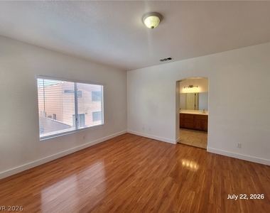 7956 Angel Tree Court - Photo Thumbnail 17
