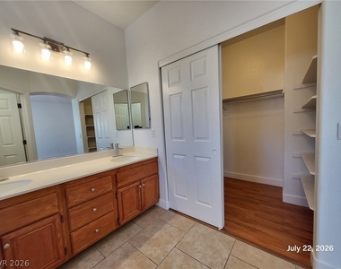 7956 Angel Tree Court - Photo Thumbnail 18
