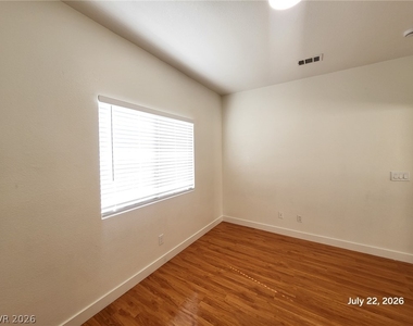 7956 Angel Tree Court - Photo Thumbnail 12