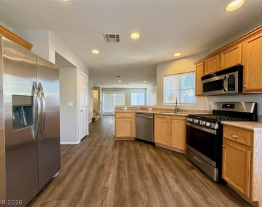 3619 American Pie Court - Photo Thumbnail 16