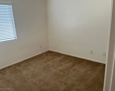 2511 April Breeze Lane - Photo Thumbnail 20