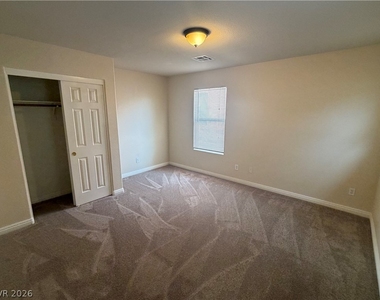 7213 Madarang Avenue - Photo Thumbnail 14