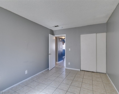 1641 N Lamont Street - Photo Thumbnail 24