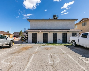 1641 N Lamont Street - Photo Thumbnail 29