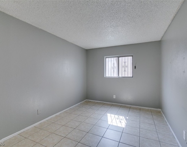 1641 N Lamont Street - Photo Thumbnail 27