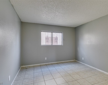 1641 N Lamont Street - Photo Thumbnail 25