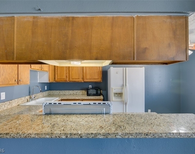 1641 N Lamont Street - Photo Thumbnail 16
