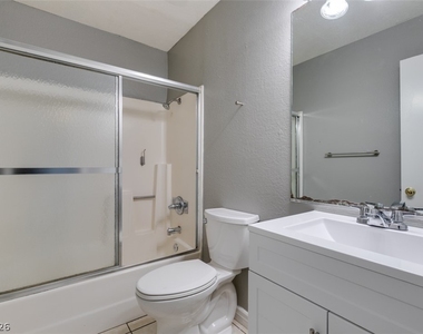 1641 N Lamont Street - Photo Thumbnail 28