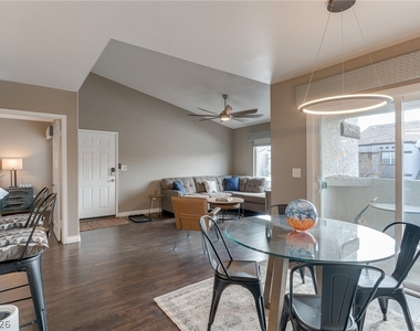 7255 W Sunset Road - Photo Thumbnail 1
