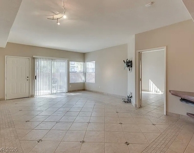 5125 W Reno Avenue - Photo Thumbnail 5