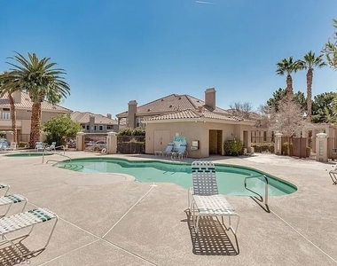 5125 W Reno Avenue - Photo Thumbnail 1