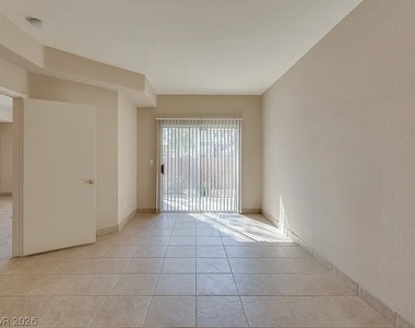 5125 W Reno Avenue - Photo Thumbnail 8