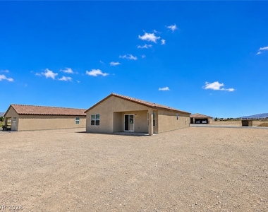710 E Huyana Wind Drive - Photo Thumbnail 29