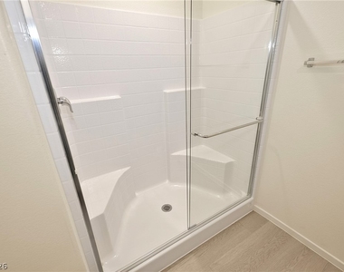 10923 Heatherford Avenue - Photo Thumbnail 19