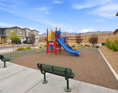 10923 Heatherford Avenue - Photo Thumbnail 31