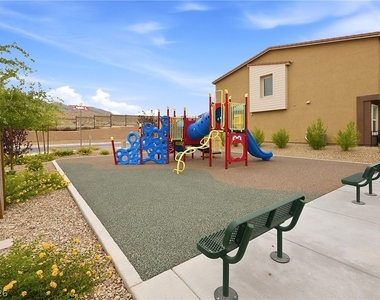 10923 Heatherford Avenue - Photo Thumbnail 29