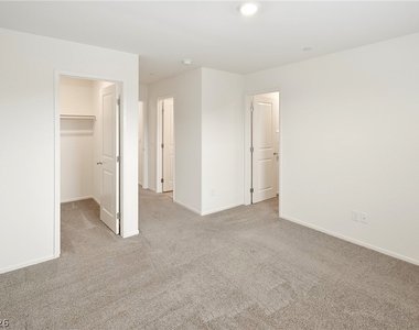 10923 Heatherford Avenue - Photo Thumbnail 16
