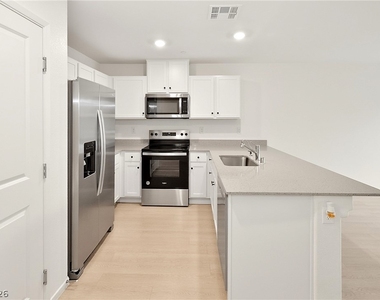 10923 Heatherford Avenue - Photo Thumbnail 8
