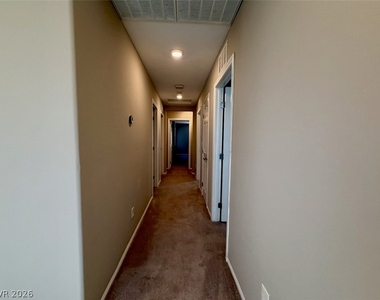 3832 Autumn America Place - Photo Thumbnail 20