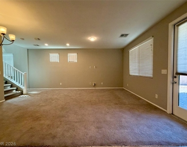 3832 Autumn America Place - Photo Thumbnail 7