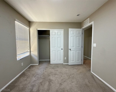 3832 Autumn America Place - Photo Thumbnail 36