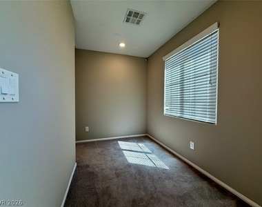 3832 Autumn America Place - Photo Thumbnail 19