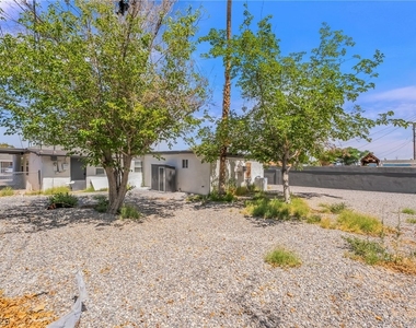 1610 E Ogden Avenue - Photo Thumbnail 33