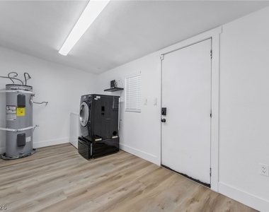 1610 E Ogden Avenue - Photo Thumbnail 30