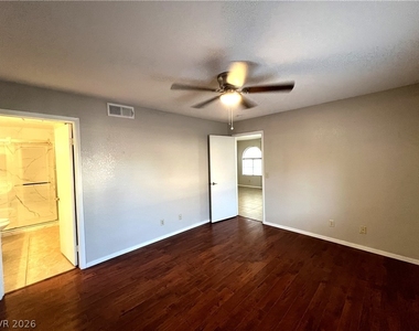 7570 W Flamingo Road - Photo Thumbnail 14