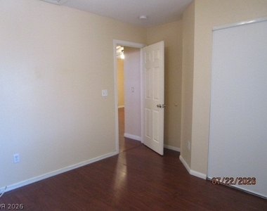 3822 King Palm Avenue - Photo Thumbnail 10