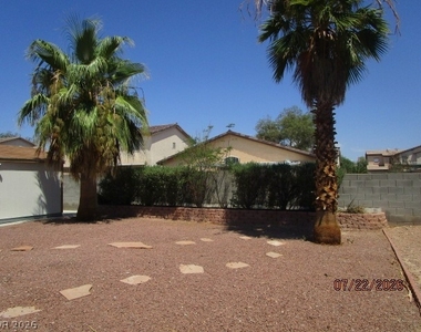 3822 King Palm Avenue - Photo Thumbnail 17