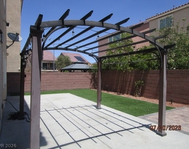 7220 Puffer Lake Court - Photo Thumbnail 24
