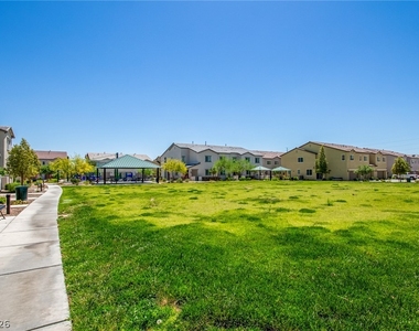 825 Star Estates Avenue - Photo Thumbnail 34