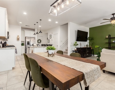 825 Star Estates Avenue - Photo Thumbnail 7