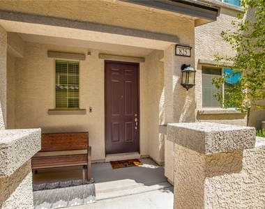825 Star Estates Avenue - Photo Thumbnail 2
