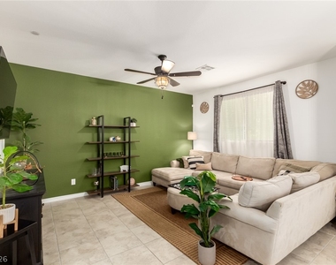 825 Star Estates Avenue - Photo Thumbnail 3