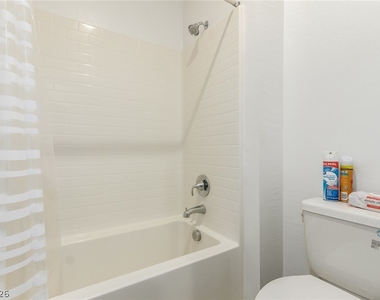 825 Star Estates Avenue - Photo Thumbnail 25