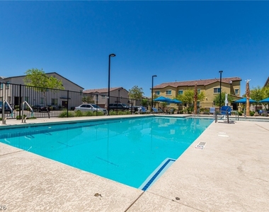 825 Star Estates Avenue - Photo Thumbnail 37