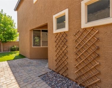6644 Seahorse Reef Street - Photo Thumbnail 37