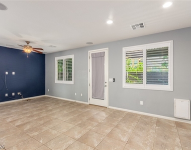 6644 Seahorse Reef Street - Photo Thumbnail 7
