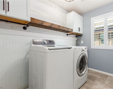 6644 Seahorse Reef Street - Photo Thumbnail 31