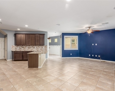 6644 Seahorse Reef Street - Photo Thumbnail 5