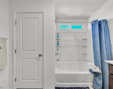 7058 Baza Avenue - Photo Thumbnail 23