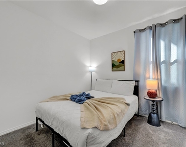7058 Baza Avenue - Photo Thumbnail 32